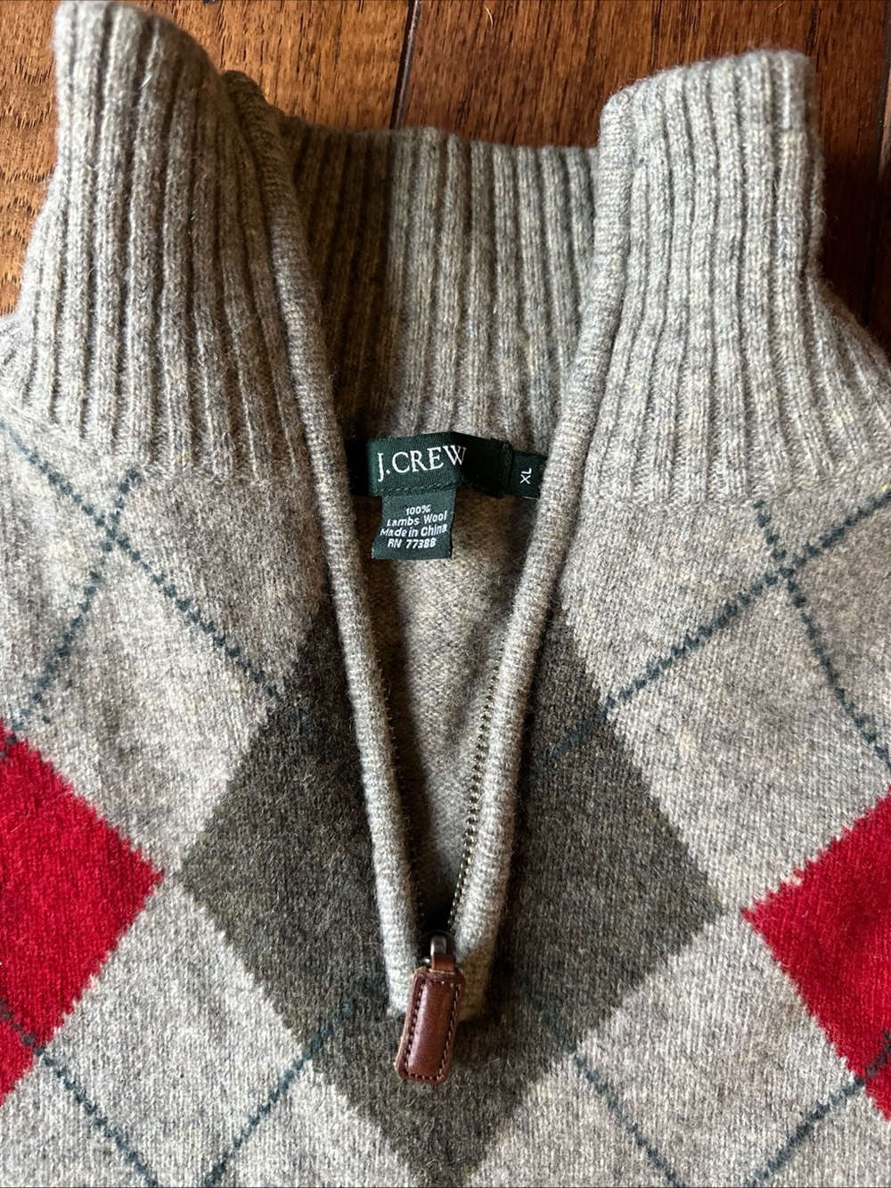 J Crew Sweater Mens XL Red green Argyle Lambs Wool 1/4 Zip Elbow Patches - Picture 2 of 5